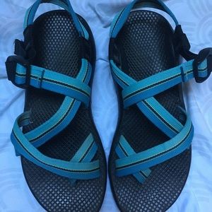 Women's chacos